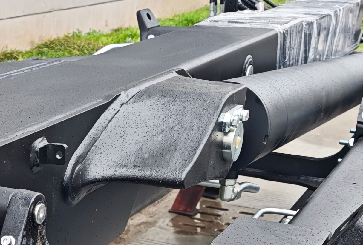 LBH20 hooklift - Thumbnail